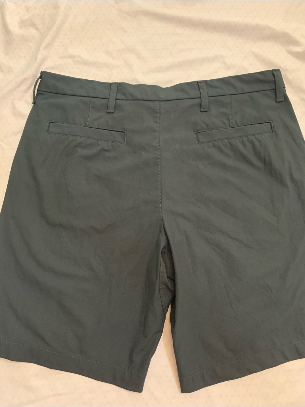 Swiss Tech Men's Flat-Front Shorts - Charcoal - Picture 2 of 5